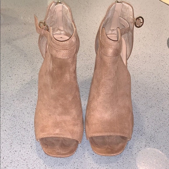 A New Day Nude Heels - Picture 3 of 5